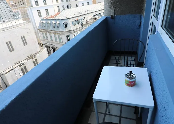 Charming Cozy - Old Town - Free Minibar Appartement Bucarest