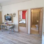 Lejlighed Charming Cozy - Old Town - Free Minibar Bukarest