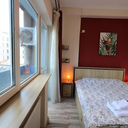 Charming Cozy - Old Town - Free Minibar