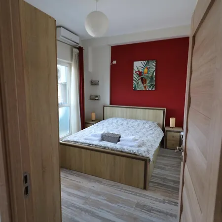 Charming Cozy - Old Town - Free Minibar Appartamento *